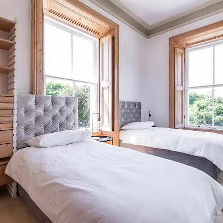 Gasthof Montebello House *