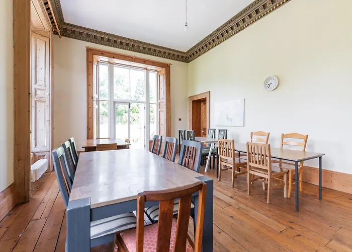 ゲストハウス Montebello House